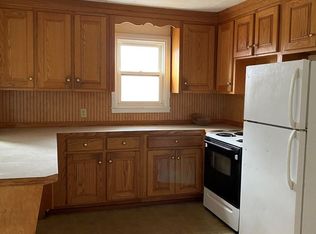 32 Cross St #2B-1BA, Leominster, MA 01453