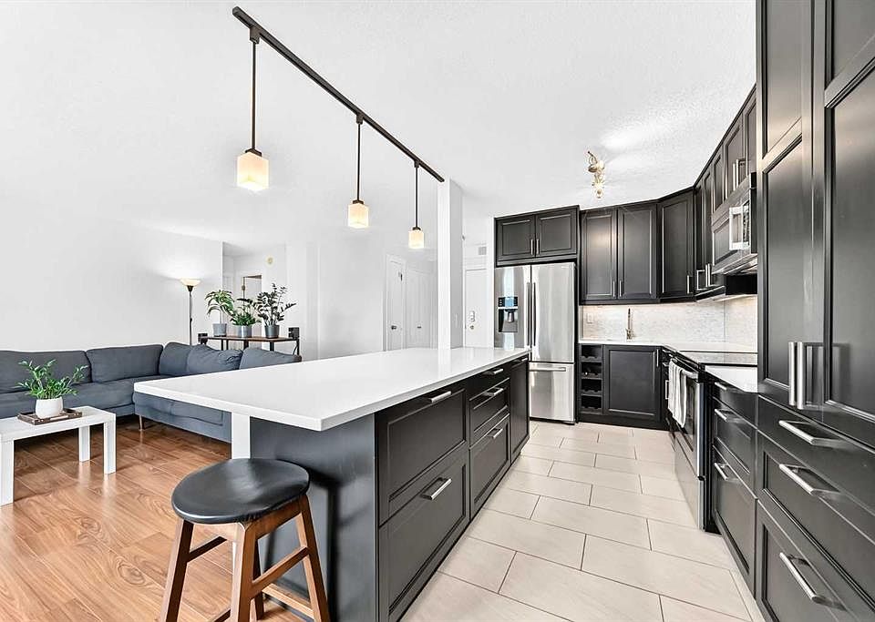 1st image of 1330 E 15th Ave SW #1106