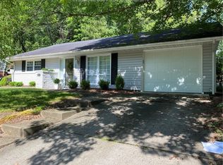 1313 Martha Rd, South Charleston, WV 25303