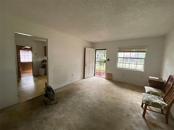 5th image of 3008 E Shadowlawn Ave