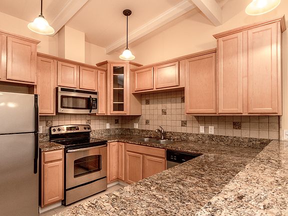 3rd image of 1302 N 6th St APT 11