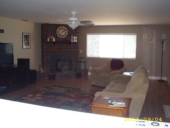 5th image of 13400 Lancaster Rd