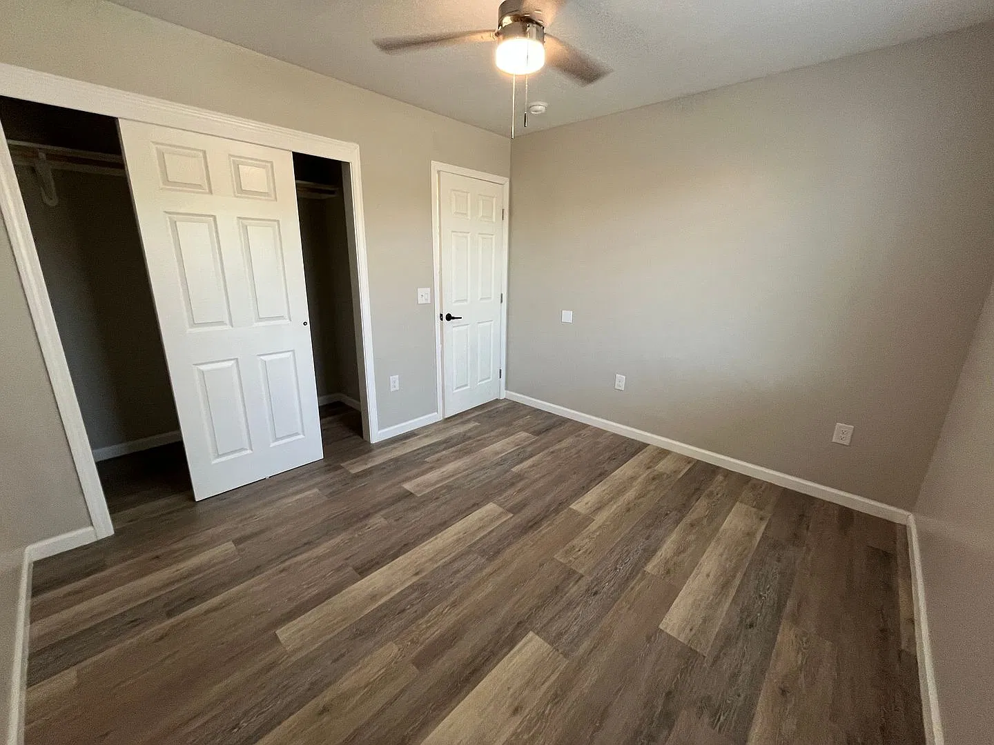 Beautiful Porterville Home, Available Now! — Photo 4