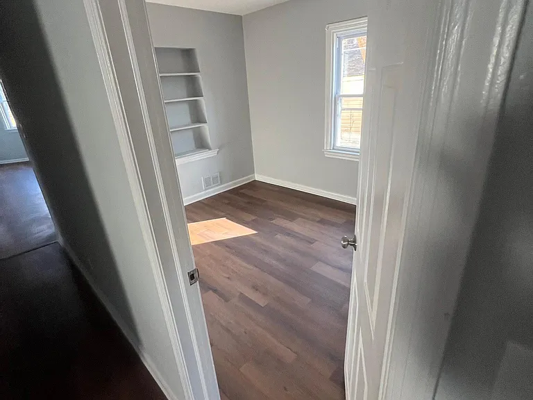 3516 Longfellow St #1 — Photo 14