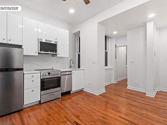 2nd image of 51 Bank St #1
