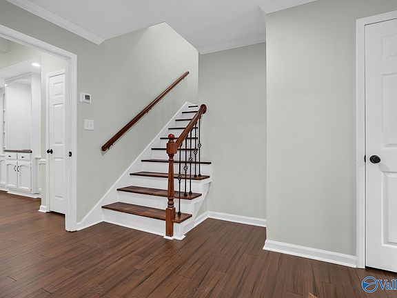5th image of 2532 Campcreek Cir SE