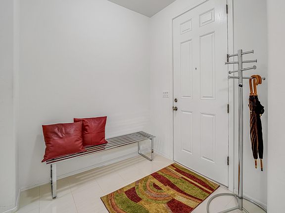 5th image of 803 N Nestled Hummingbird Ln