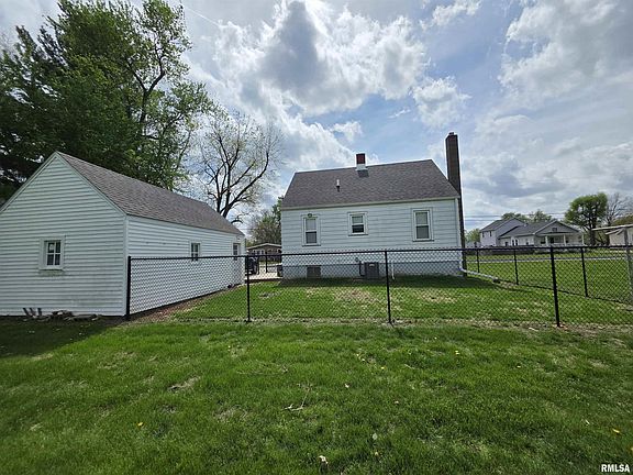 3rd image of 4609 W Whipp Ave