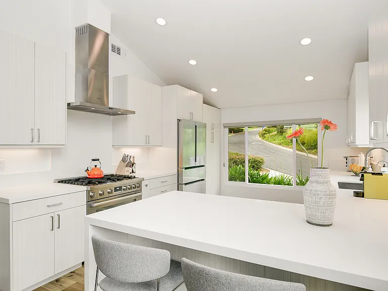 5555 Caminito Marrisa — Photo 16