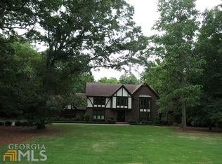 11 Huntington Rd SW, Rome, GA 30165