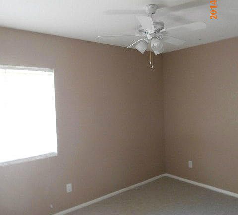 3rd image of 1017 W Malibu Dr