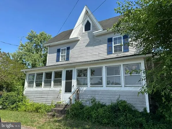 501 Ferry St, Sharptown, MD 21861