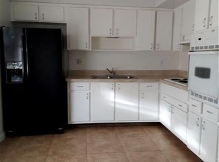 618 SW 8th St #1, Hallandale, FL 33009