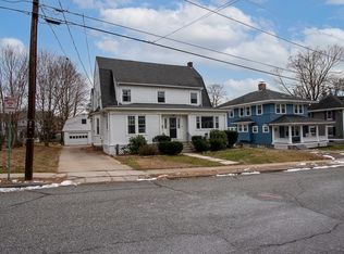 19 Holbrook St, Palmer, MA 01069