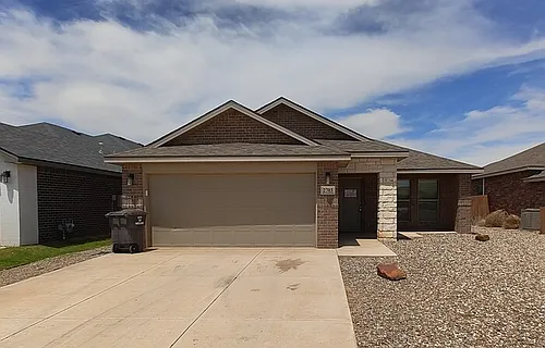 2703 Ranch Ave Photo 1