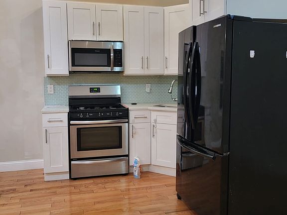 3rd image of 120-00 153rd St #2