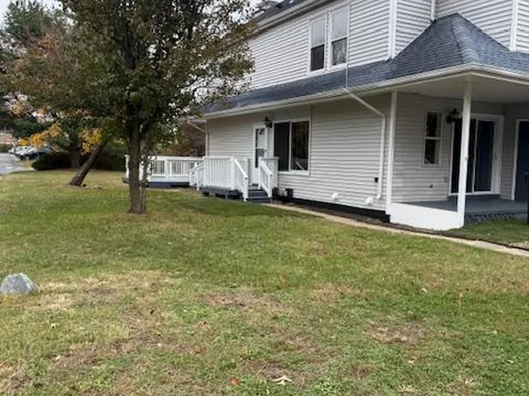 24 Ashley Dr, New Castle, DE 19720