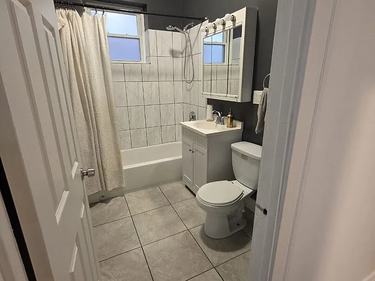 1318 N Homan Ave #1 — Photo 10