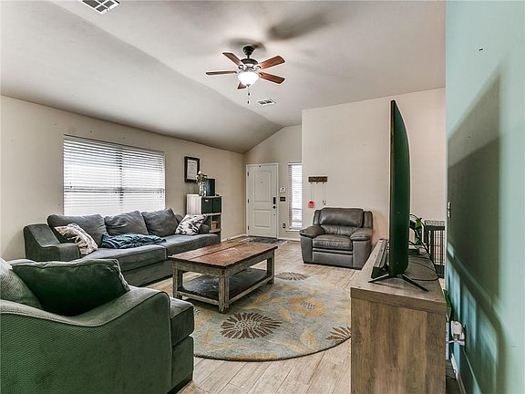 4th image of 5610 Marblewood Dr