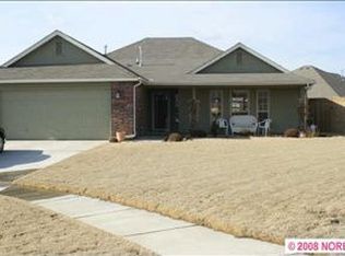 1713 W 120th Ct S, Jenks, OK 74037