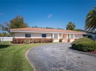 125 78th Ave NE, Saint Petersburg, FL 33702