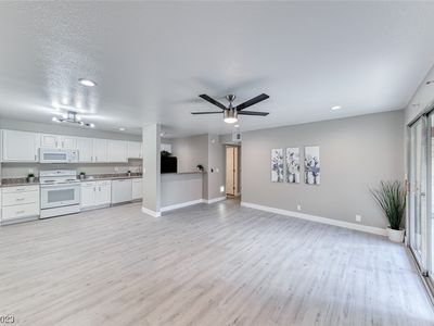 5041 River Glen Dr UNIT 90, Las Vegas, NV, 89103