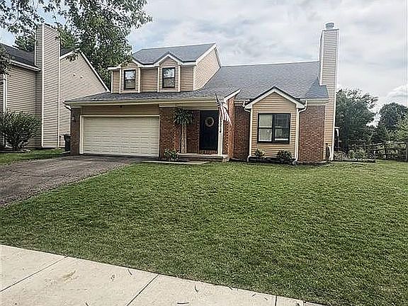 2nd image of 2214 Willowtree Ln