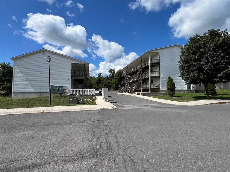 The Burg — Photo 8