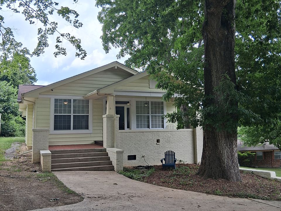 1st image of 397 Shallowford Rd