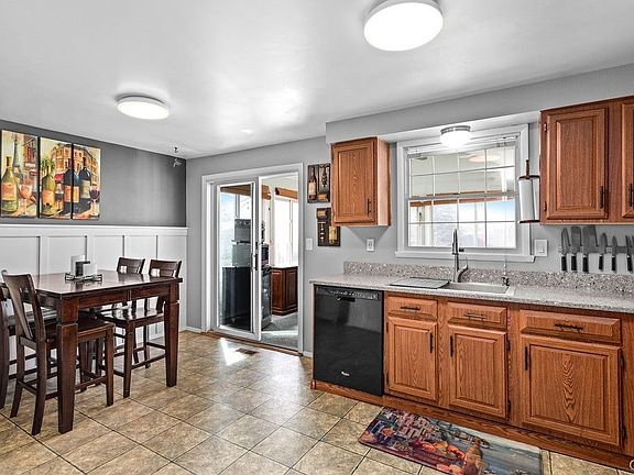5th image of 8126 Mesa Ln