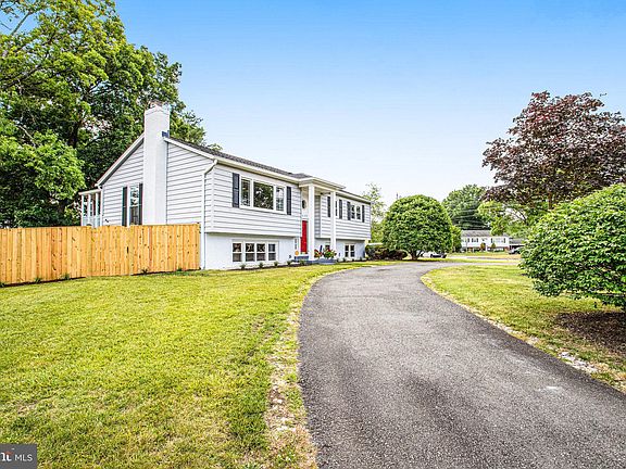 5th image of 6329 Maryview St