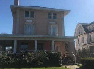 52 Monmouth Dr, Deal, NJ