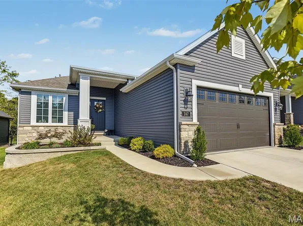 247 Cambium Ct, Wentzville, MO 63385