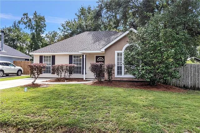 3 bed, 2.0 bath, 1154 sqft, $1,850 — Photo 2