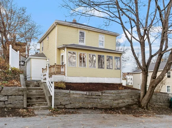 9 Portland St, Fitchburg, MA 01420