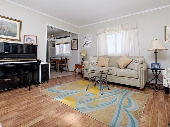 2nd image of 9 Saradale Ave