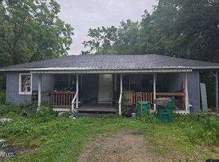 5501 Wildwood Rd, Moss Point, MS 39562