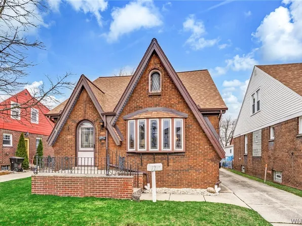 79 Woodward Ave, Kenmore, NY 14217