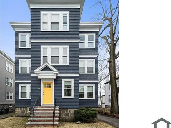 46 Astoria St Floor 3, Mattapan, MA 02126