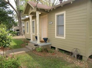 545 S 8th St, Silsbee, TX 77656