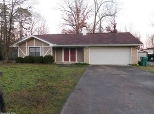 32 Concord Dr, White Hall, AR 71602