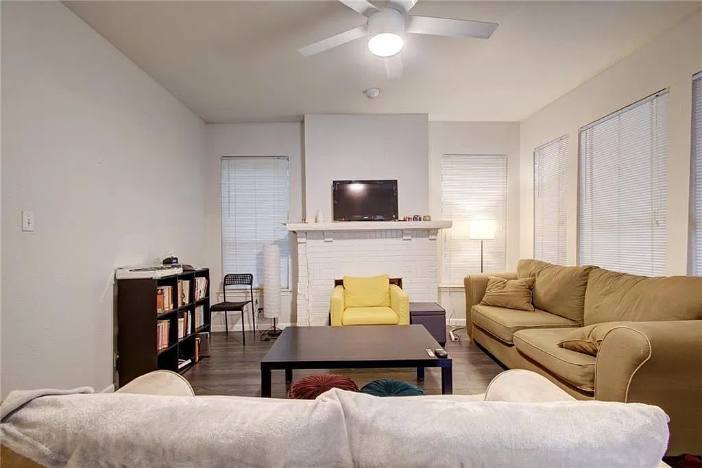 6 bed, 4200 sqft, $8,995 — Photo 1