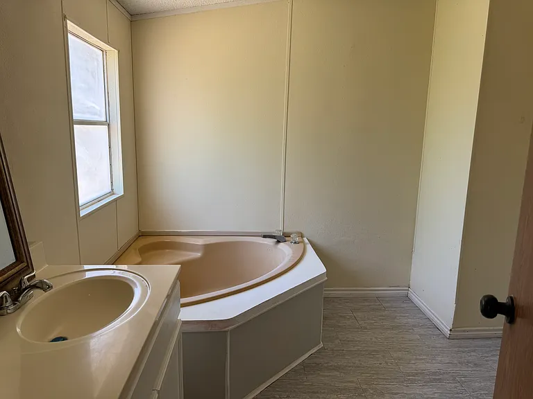 3503 Creekside Dr — Photo 20