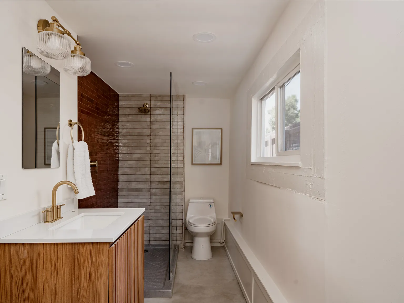 1 bed, 650 sqft, $2,200 — Photo 1