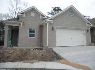 3912 Logan Ridge Dr, Bryant, AR 72022