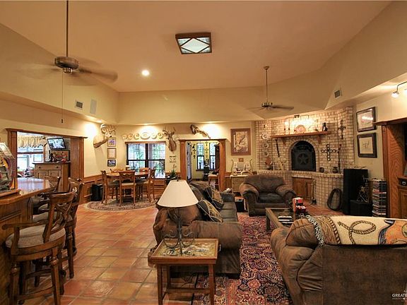 5th image of 1501 San Felipe Dr