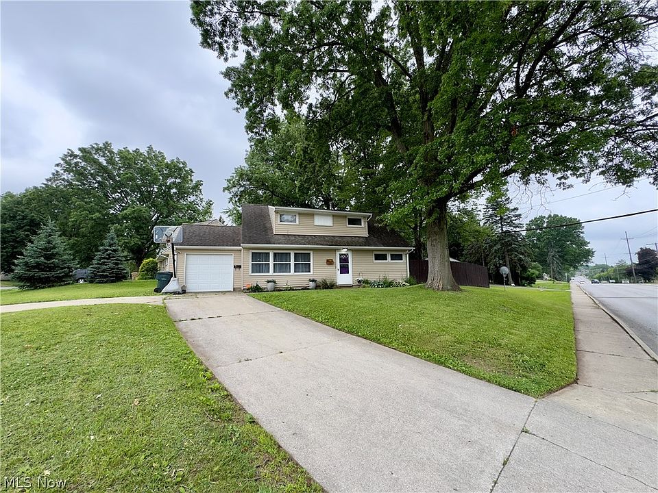 1st image of 3161 Prior Dr