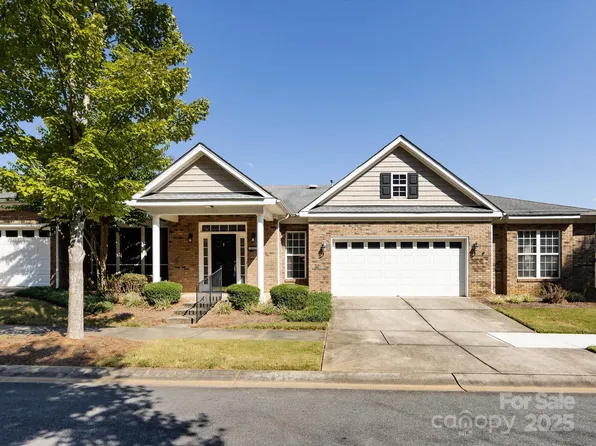 6815 Cinnamon Cir #6-C, Charlotte, NC 28227
