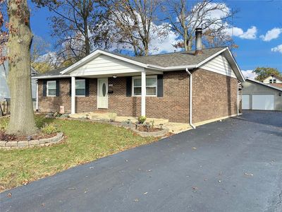 213 1st Ave, Edwardsville, IL, 62025