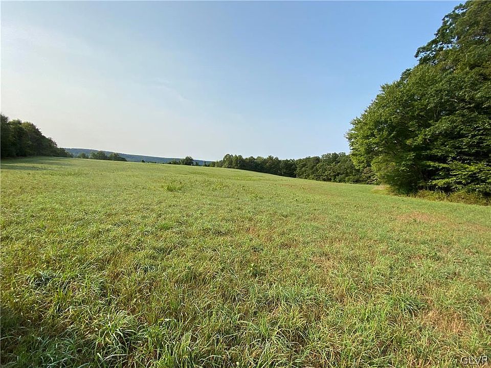 1st image of Cottontail Ln